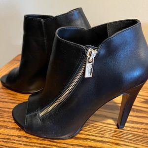 Isola Madras Bootie - Size 7